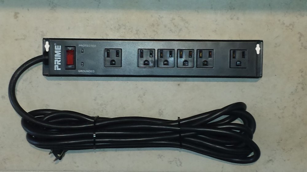 Mountable Power Strip, 6Outlet Surge Protector, Wall Mount, Under Desk