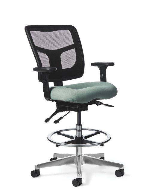 	Side View of Office Master Yes YS75 Stool with Mesh Back