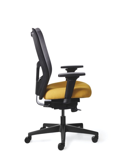 Full Side View of Office Master YS78 Mesh Back Chair