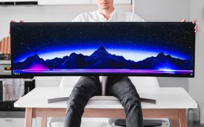 Ultrawide monitor