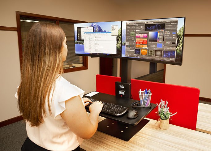 Ergotech FDM-E-STAND-2 Dual Freedom E-Stand in application