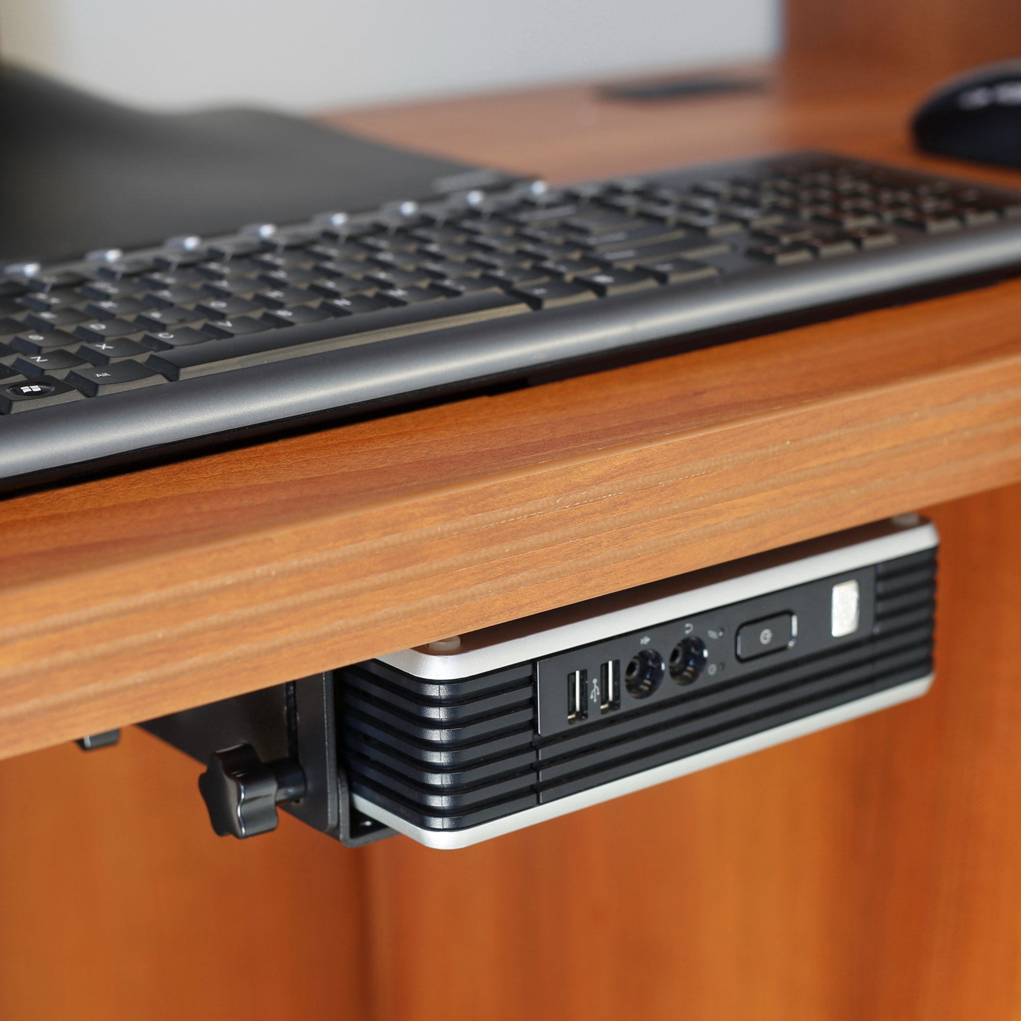 Ergotron 80-107-200 Thin client mount under desk