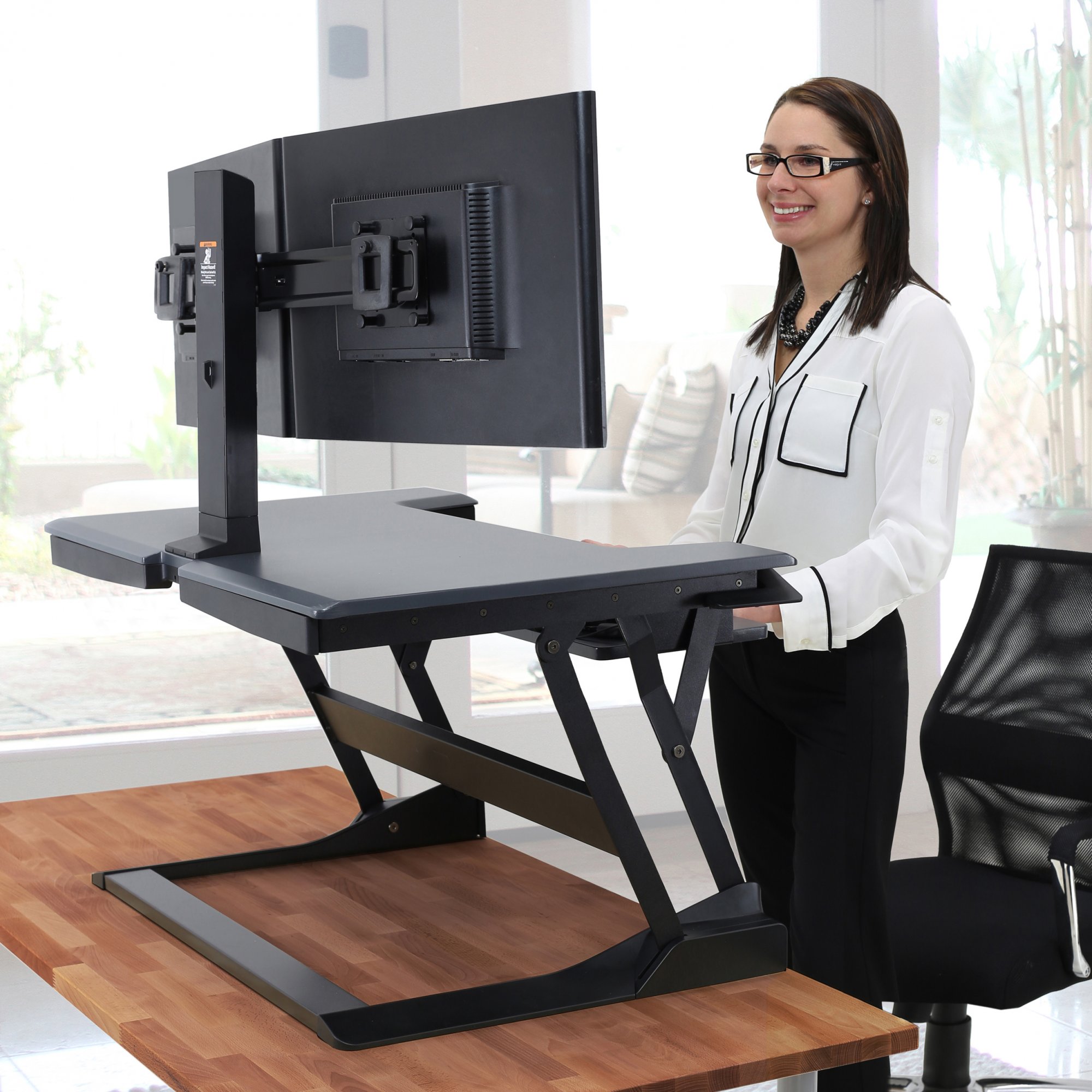 Ergotron 33-397-085 WorkFit-T Sit-Stand Desktop Workstation in Black