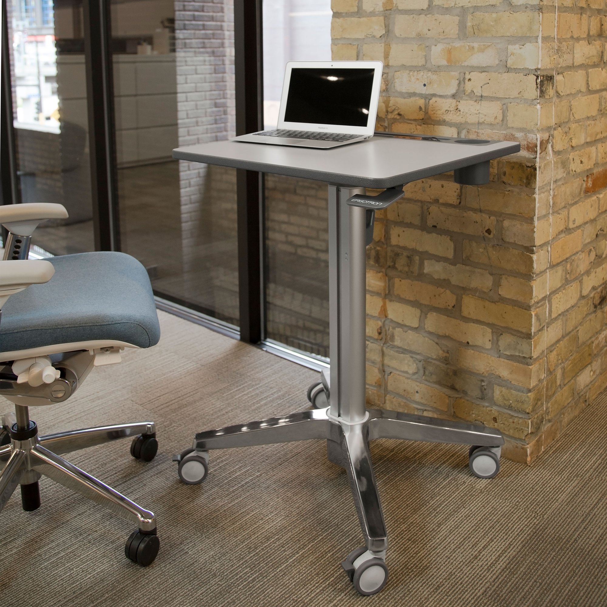 Ergotron 24-547-003 LearnFit Sit-Stand Desk for Students 6 years and over