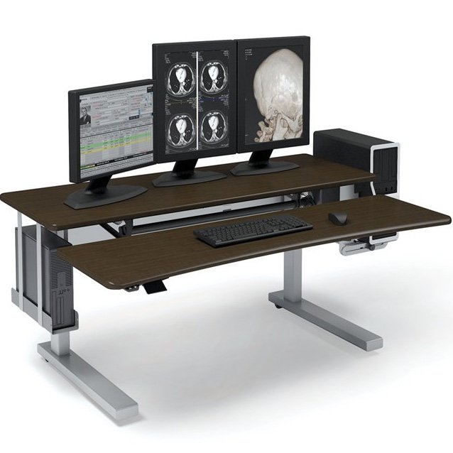 With a weight capacity of 150 lbs. of distributed load, Elevate II Adjusta easily supports all of your equipment and monitors.
