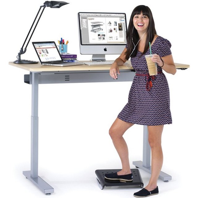 Nikki in Creative loves to stand for part of the day. Her footrest (sold separately) helps relieve any lower back strain.