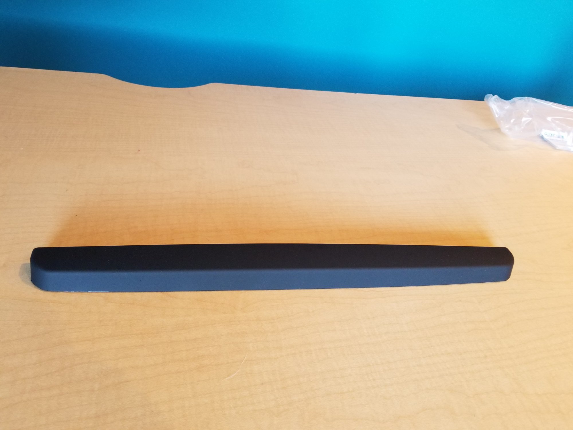 Open Box:  Ergotron 97-533 Wrist Rest, Antimicrobial