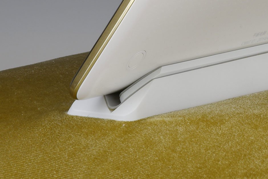 Includes Adapter For Bare Tablet