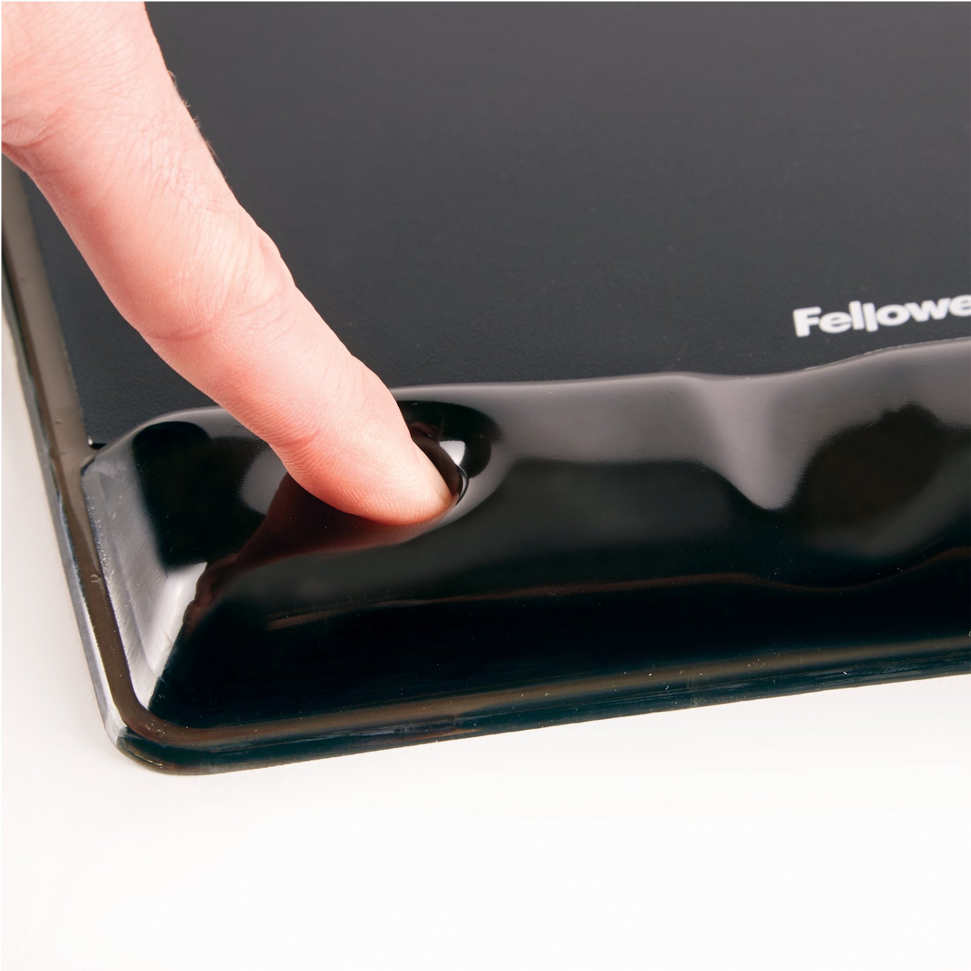 Fellowes 9183201 Keyboard Wrist Rest Palm Support black