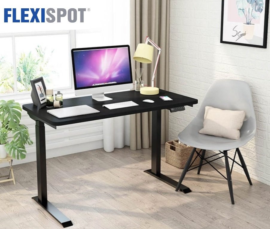 SHW Electric Height-Adjustable Computer Desk