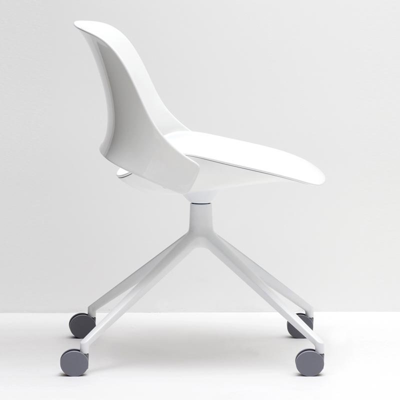 Humanscale Trea Versatile Sophisticated Ergonomic Chair