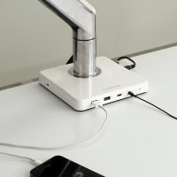 Humanscale M/Power USB Type A and Type C Charging Station