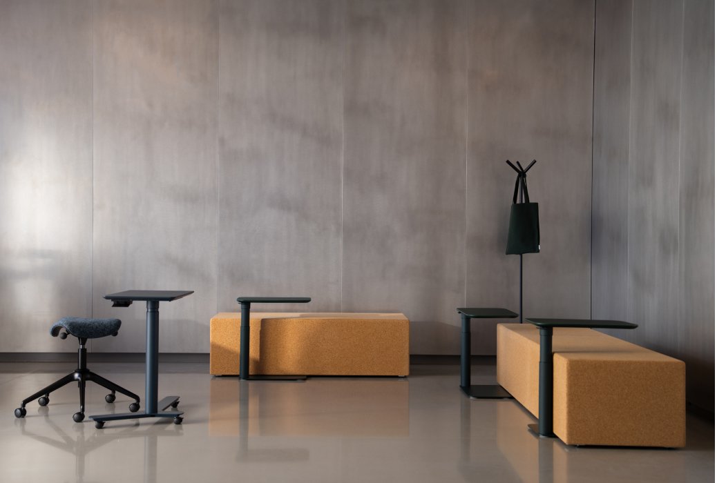 Humanscale Float Mini Non-Electric Height Adjustable Sit-Stand Table