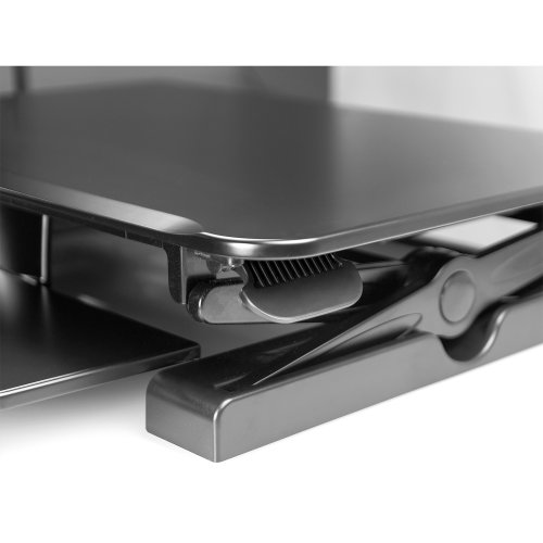 Dual handle design for easy transitions from sitting to standing
