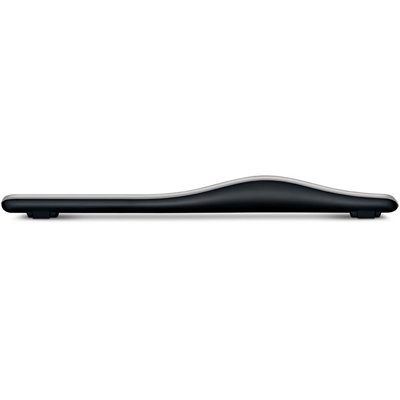 Sleek view of Microsoft WTA-00001 Natural Ergonomic Desktop 7000 Keyboard