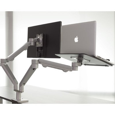 Willow Dual-Wide with laptop