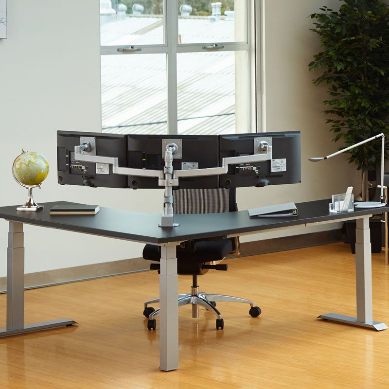 Conform Triple Static Monitor Arm in Silver