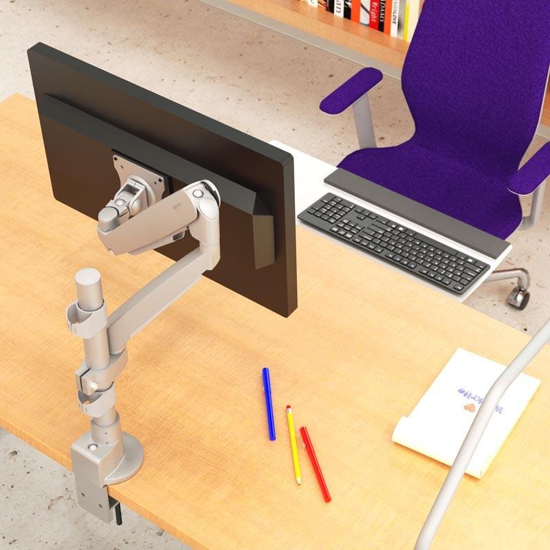 Solace Stealth Single Monitor Sitting Position
