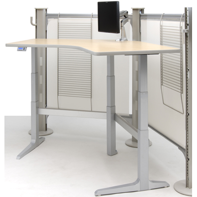 WorkRite Sierra Electric 120 Degree 3-Legs Height Adjustable Workcenters